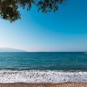 Mazarine Hotel, Vlore, Albania Hotel Radhimë